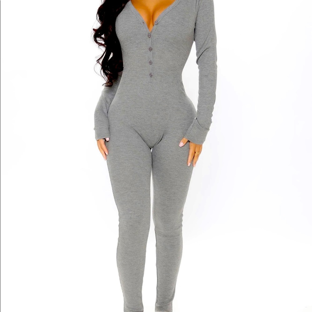 Gray Snapper Loungewear